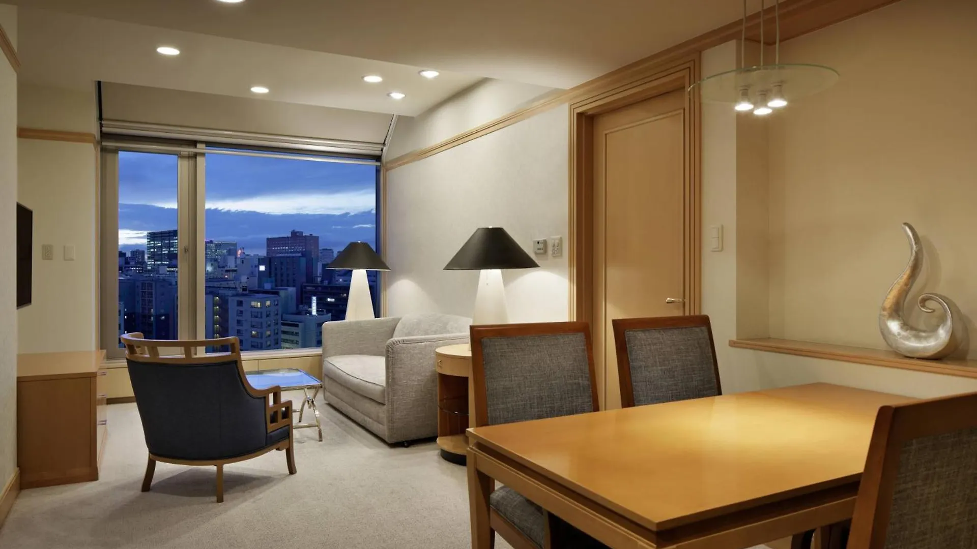 Fairfield By Marriott Sapporo 호텔 3*,  일본