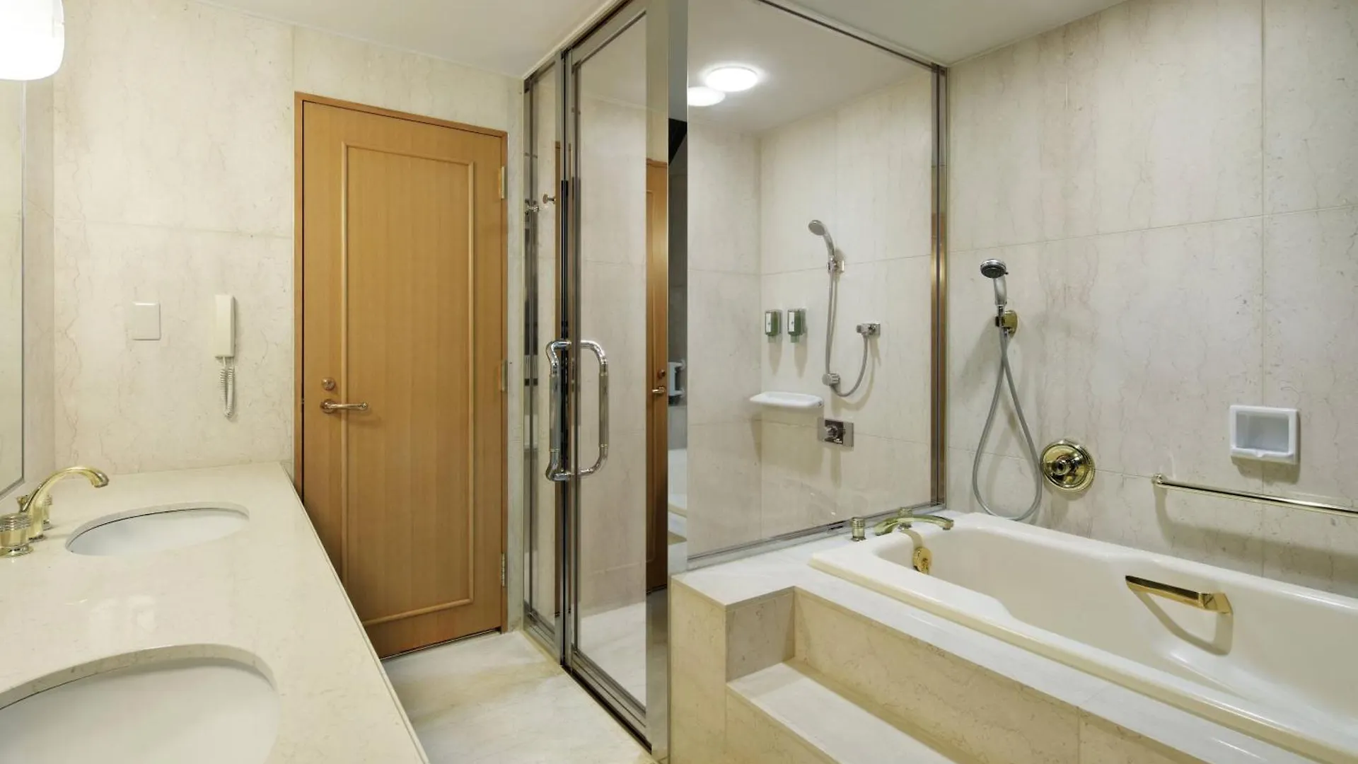 Hotel Fairfield By Marriott Sapporo